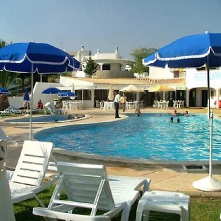 Turiquintas Resort