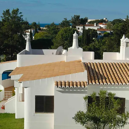 Turiquintas Rezort 3*