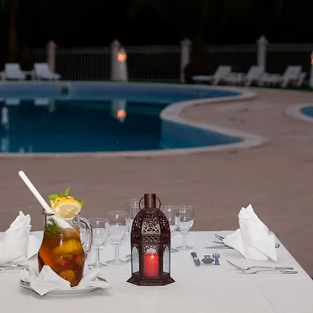 Turiquintas Resort