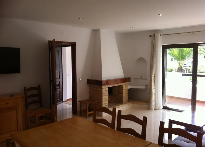 Turiquintas Semesteranläggning (resort) Armação de Pêra