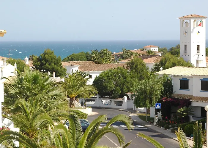 Semesteranläggning (resort) Turiquintas Armação de Pêra