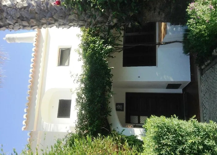 Turiquintas Semesteranläggning (resort)